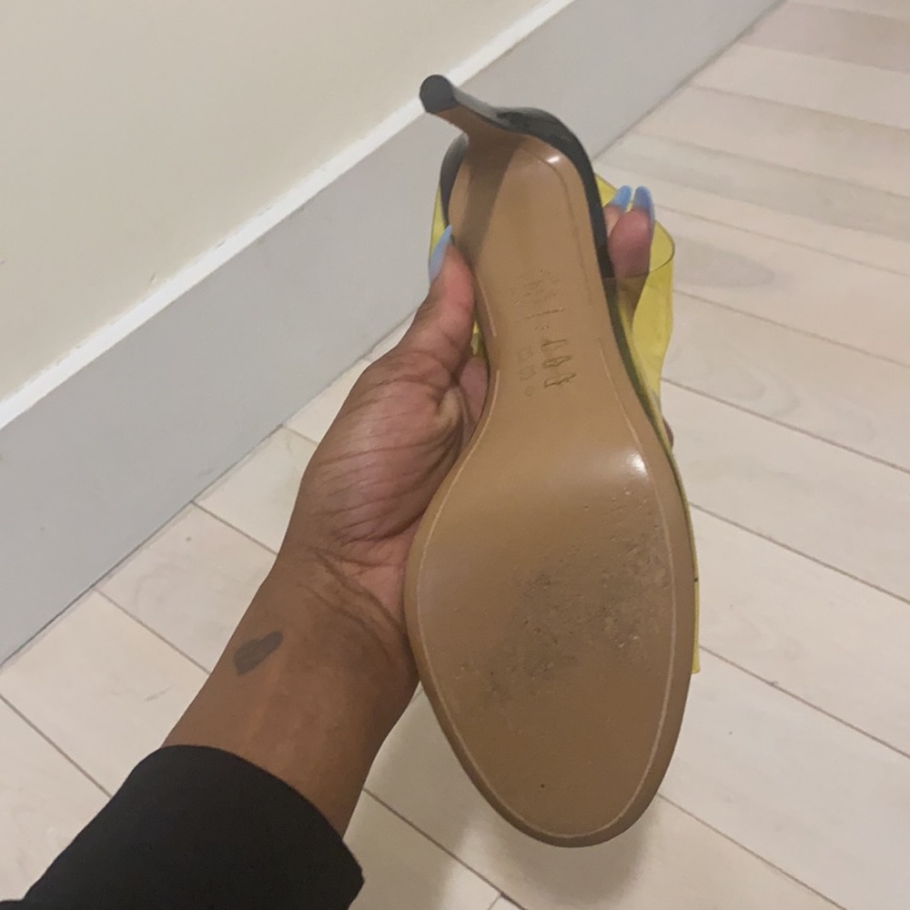 Sling back heels gently worn - Picture 4 of 5